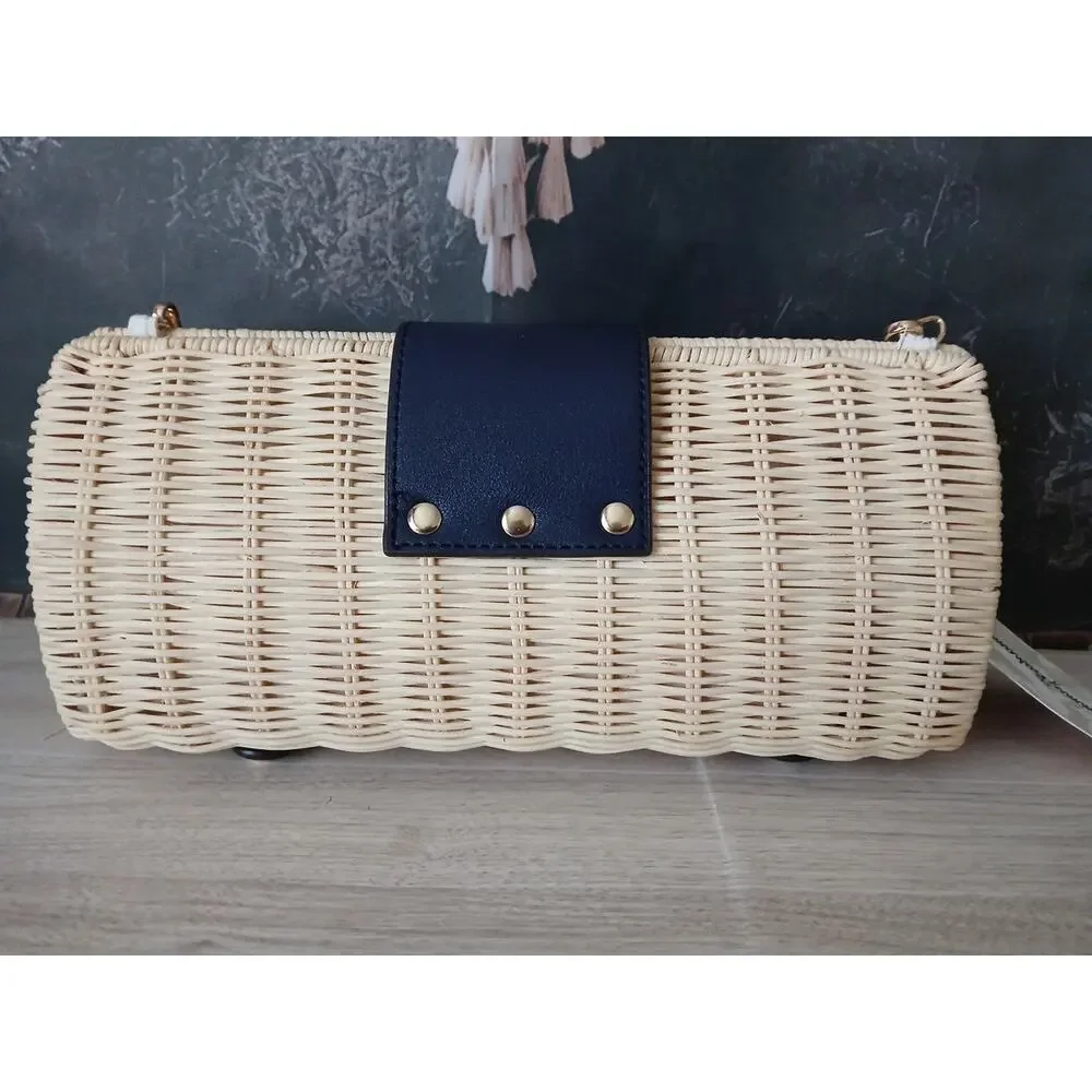 Tommy Bahama Wicker Crossbody Shoulder Bag Purse Woven Natural Wicker Turn Lock